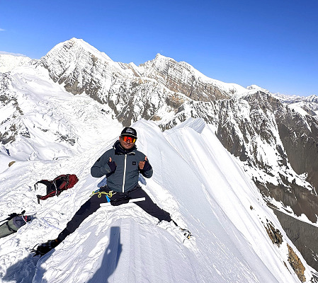 Pisang peak climbing