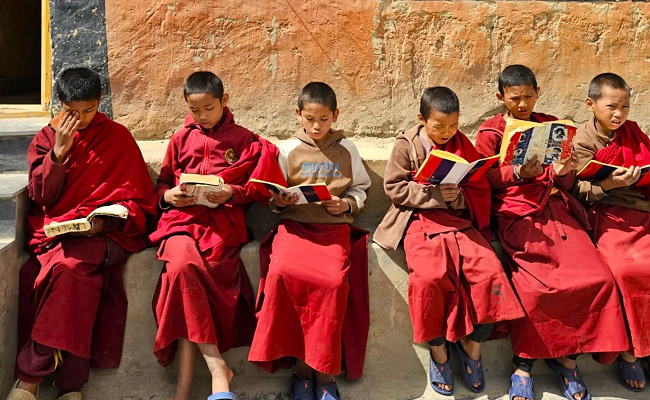 Upper Mustang Overland Jeep Tour
