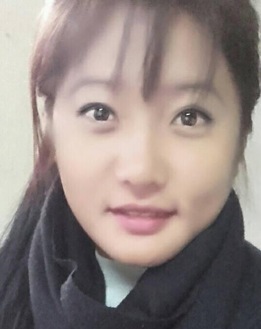 MUNA GURUNG