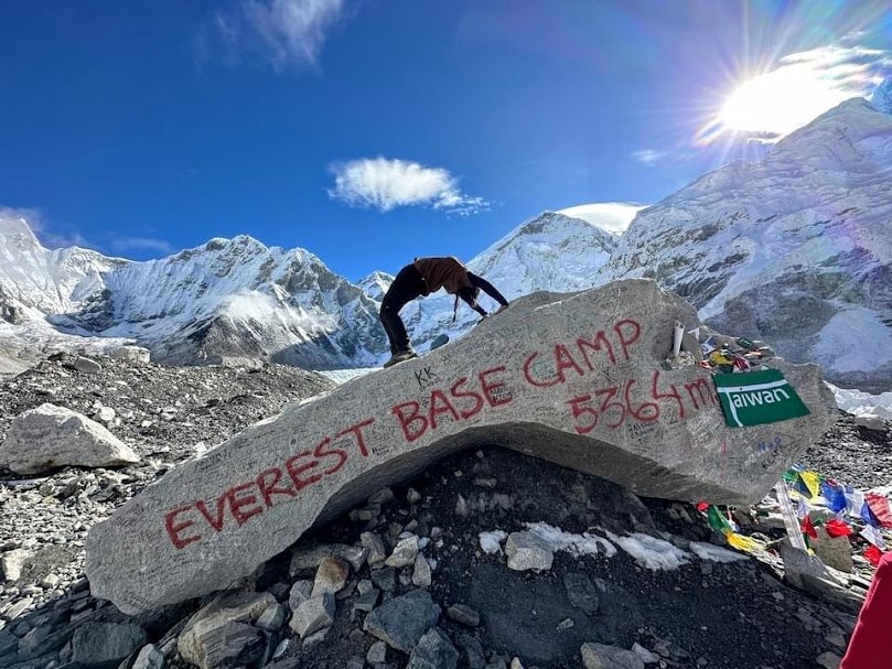 Everest Base Camp 5364 m